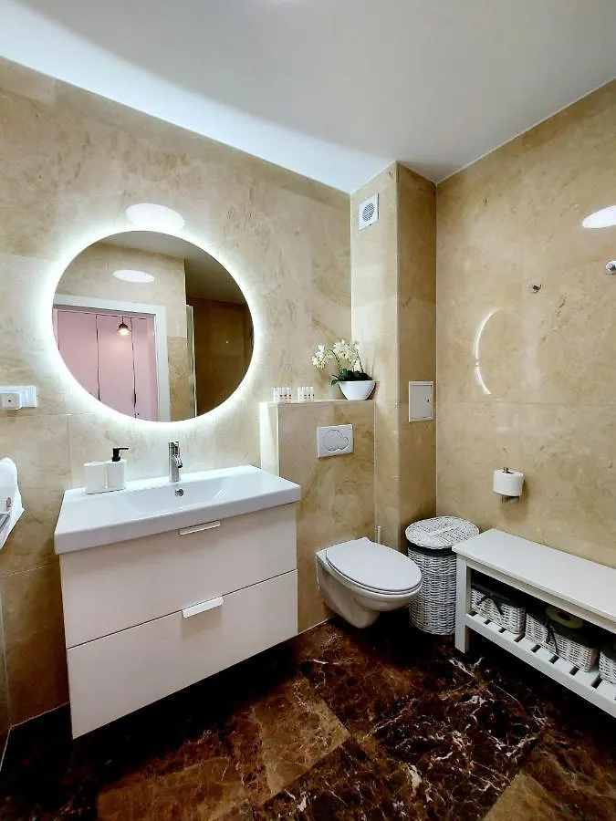 Apartment Livia Slatine Croatia
